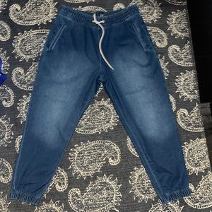 Gap soft denim jogger jean. Never worn.
